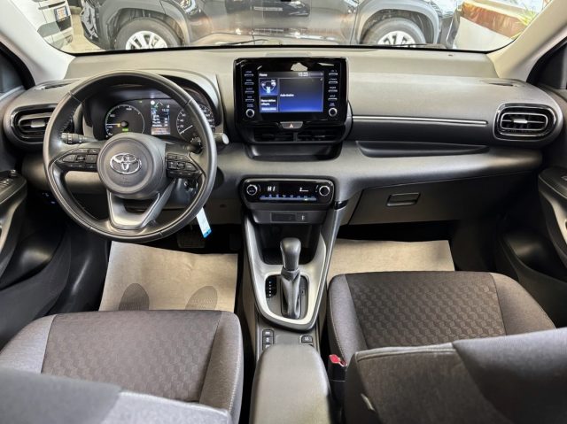 TOYOTA Yaris usata, con Cruise Control