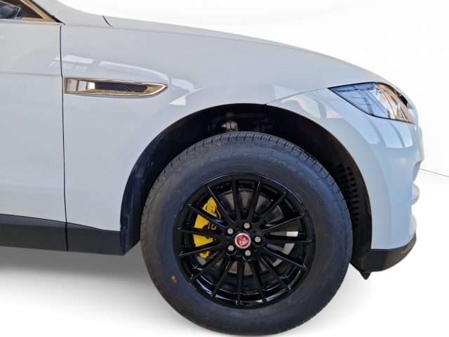 JAGUAR F-Pace usata, con Fari Xenon