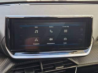 PEUGEOT 2008 usata, con Sensore di pioggia