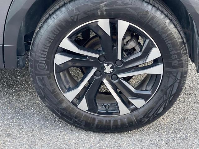 PEUGEOT 2008 usata, con Airbag testa