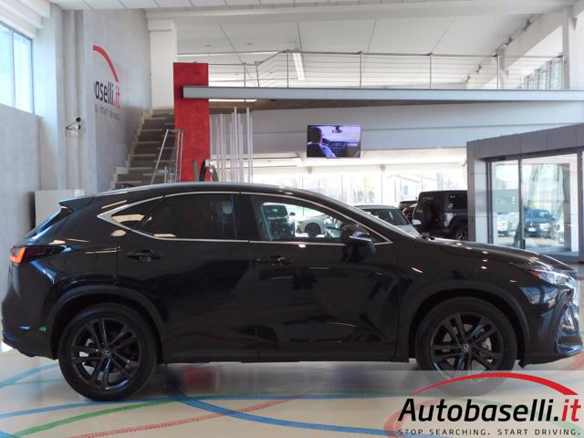 LEXUS NX 450h usata, con Trazione integrale