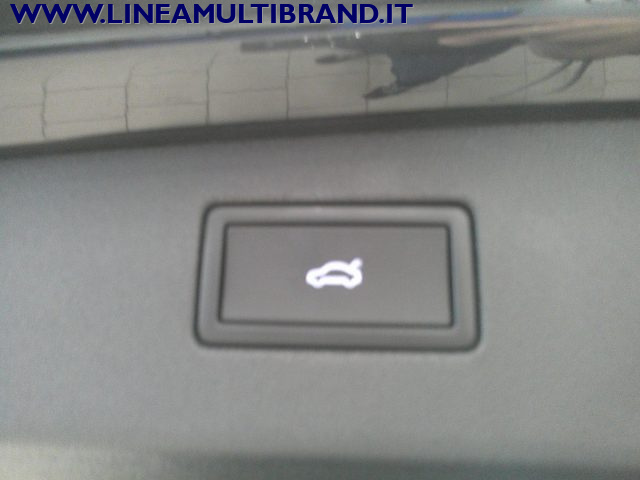 VOLKSWAGEN Tiguan usata, con Fendinebbia