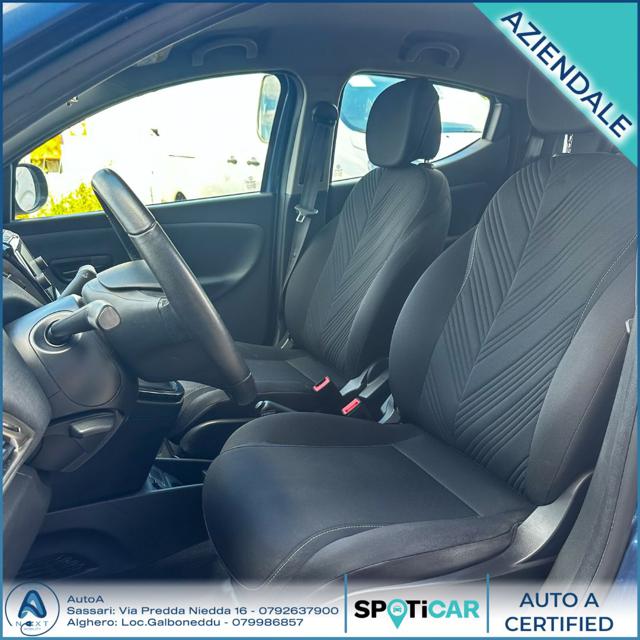 LANCIA Ypsilon usata, con Park Distance Control