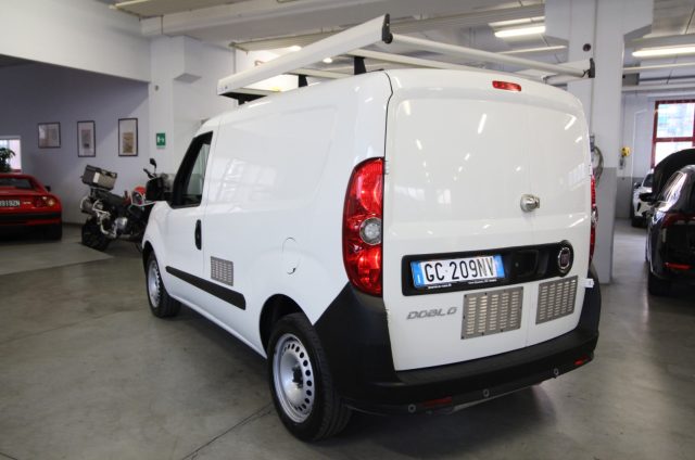 FIAT Doblo usata, con Alzacristalli elettrici