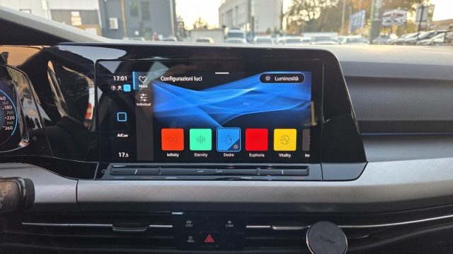 VOLKSWAGEN Golf usata, con Vivavoce