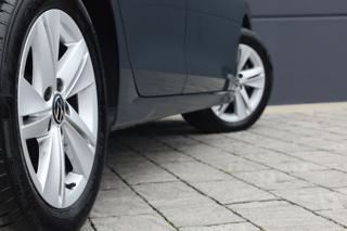 VOLKSWAGEN Golf usata, con Monitoraggio pressione pneumatici