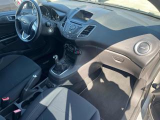FORD Fiesta usata, con Autoradio