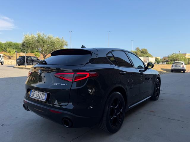 ALFA ROMEO Stelvio usata, con Airbag testa