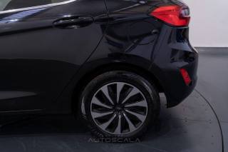 FORD Fiesta usata, con Sensori di parcheggio posteriori