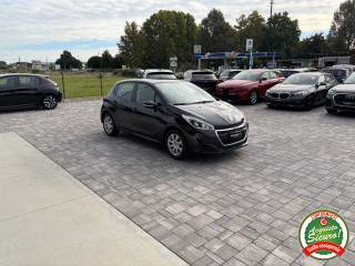 PEUGEOT 208 usata, con Autoradio
