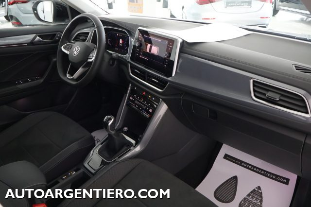 VOLKSWAGEN T-Roc usata, con Hill holder