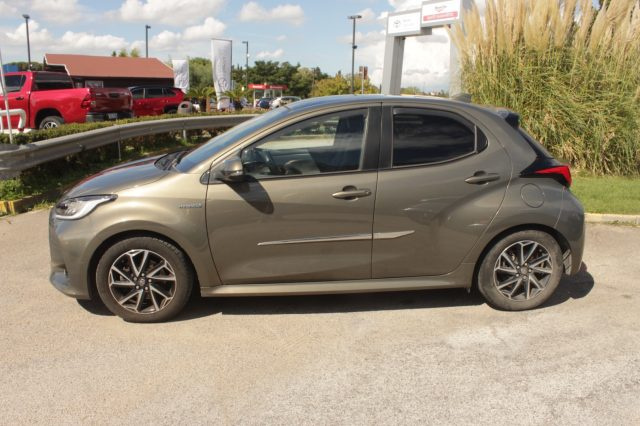 TOYOTA Yaris usata, con Cerchi in lega