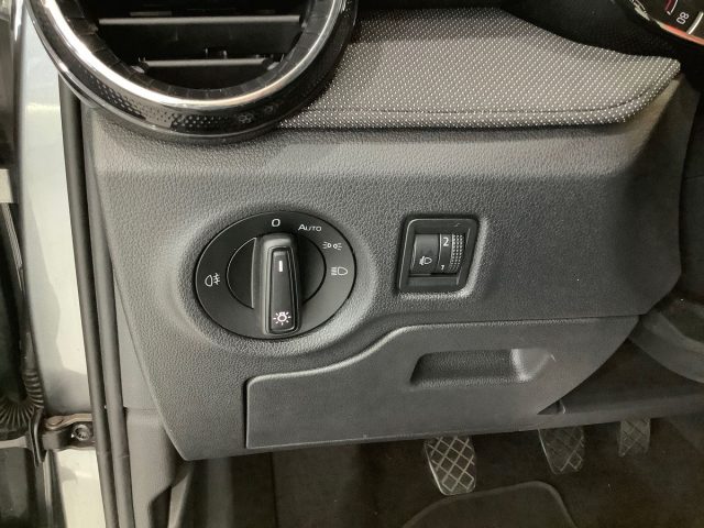 SKODA Fabia usata, con Specchietti laterali elettrici