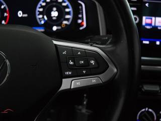 VOLKSWAGEN Taigo usata, con Sensore di luce