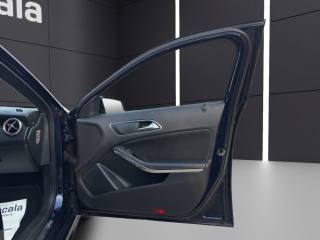 MERCEDES-BENZ A 200 usata, con Tettuccio apribile