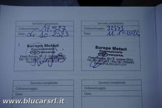 TOYOTA Yaris usata, con Specchietti laterali elettrici