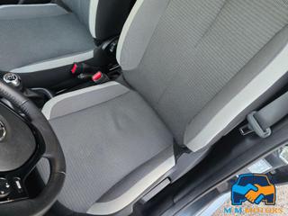 TOYOTA Aygo usata 18