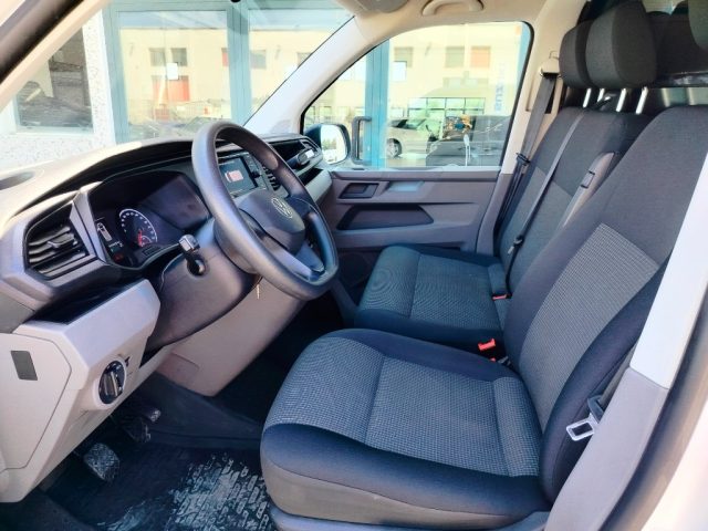 VOLKSWAGEN Transporter usata, con Sensori di parcheggio posteriori
