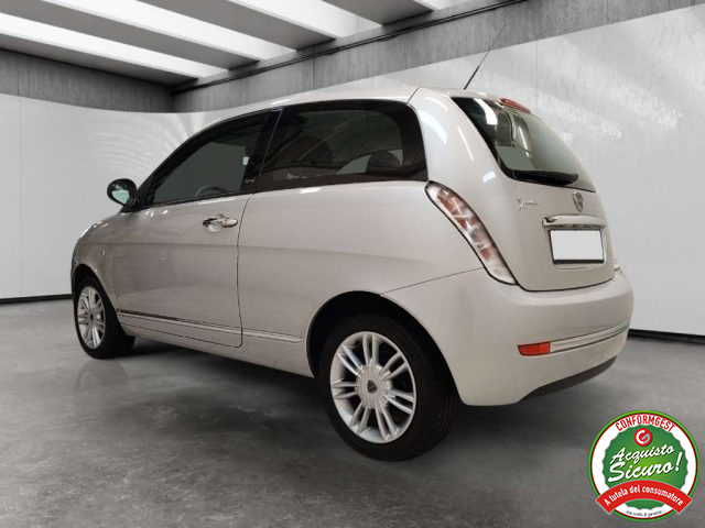 LANCIA Ypsilon usata, con Chiusura centralizzata