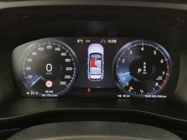 VOLVO XC40 usata, con Controllo automatico clima