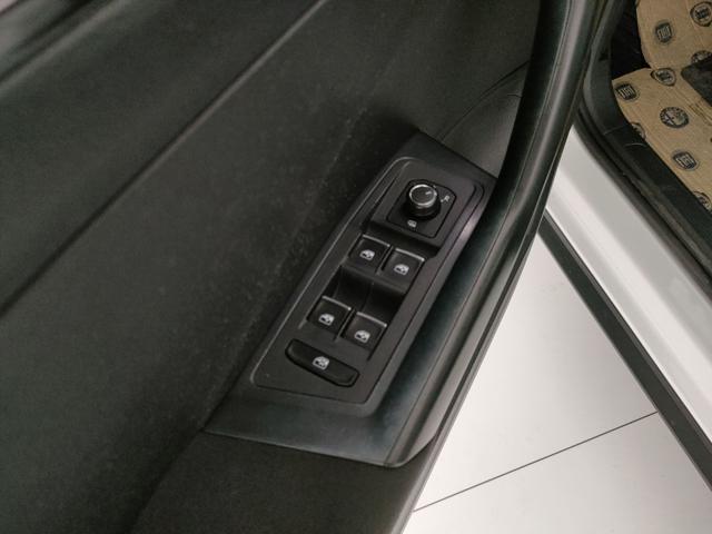 VOLKSWAGEN T-Roc usata, con Servosterzo