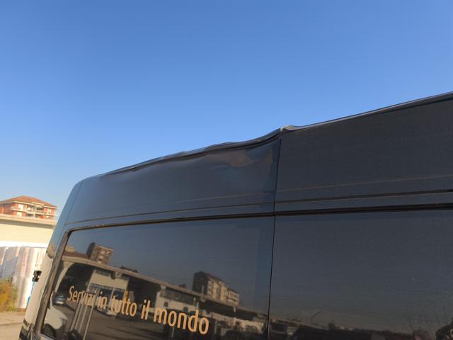 VOLKSWAGEN Crafter usata 32