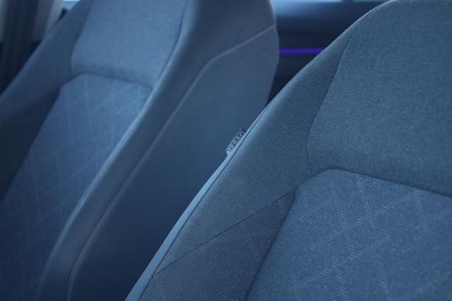 VOLKSWAGEN Golf usata, con Autoradio