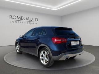 MERCEDES-BENZ GLA 220 usata, con Alzacristalli elettrici