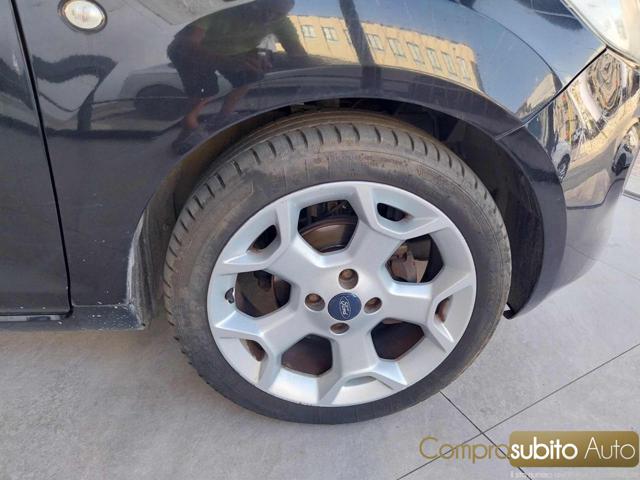 FORD Ka+ usata 16