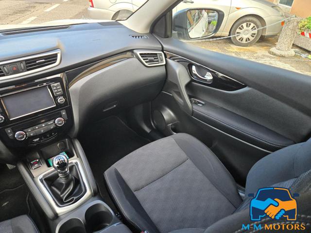 NISSAN Qashqai usata, con Telecamera per parcheggio assistito