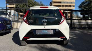 TOYOTA Aygo usata, con Controllo elettronico della corsia