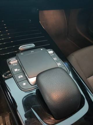 MERCEDES-BENZ CLA 180 usata, con Climatizzatore