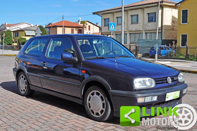 VOLKSWAGEN Golf usata, con Alzacristalli elettrici