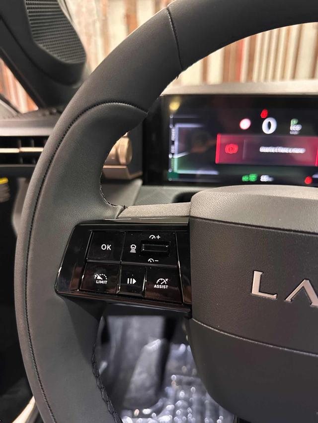 LANCIA Ypsilon usata, con USB