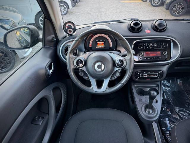 SMART ForTwo usata, con USB