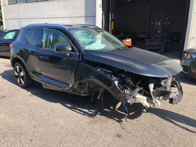 VOLVO XC40 usata, con ABS
