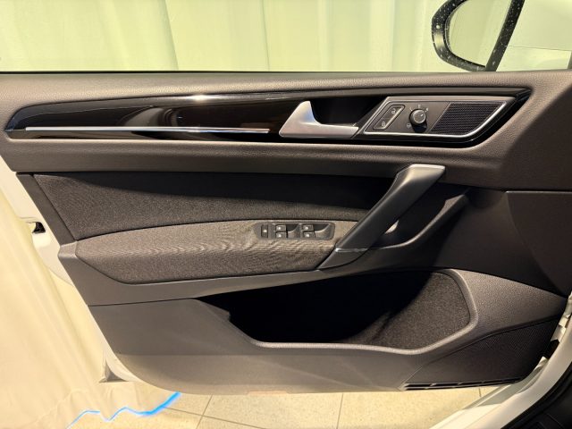 VOLKSWAGEN Golf Sportsvan usata, con Immobilizzatore elettronico