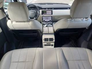 LAND ROVER Range Rover Velar usata, con Sistema di navigazione