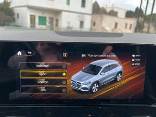 MERCEDES-BENZ GLA 180 usata 21