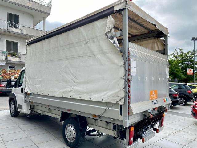 PEUGEOT Boxer usata, con Servosterzo
