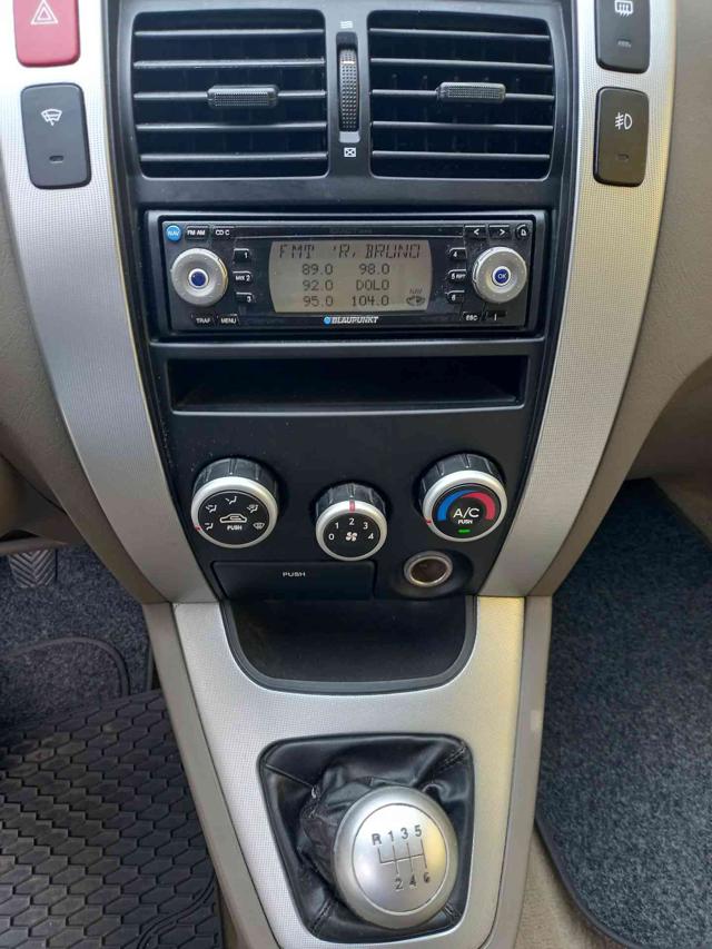 HYUNDAI Tucson usata 21
