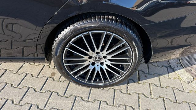 MERCEDES-BENZ C 220 usata, con Cerchi in lega