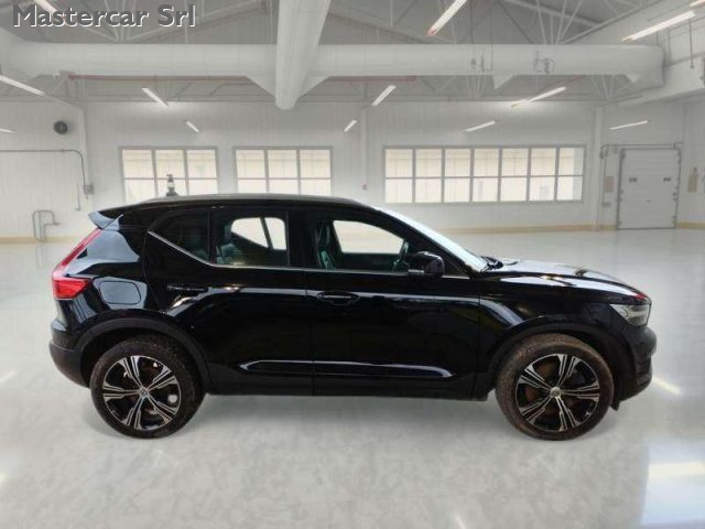 VOLVO XC40 usata, con Autoradio
