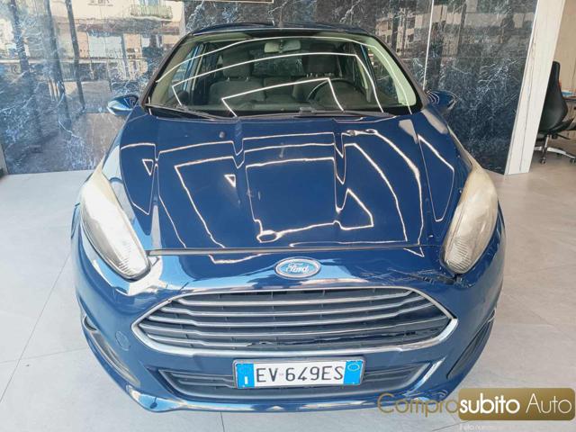 FORD Fiesta usata, con ABS
