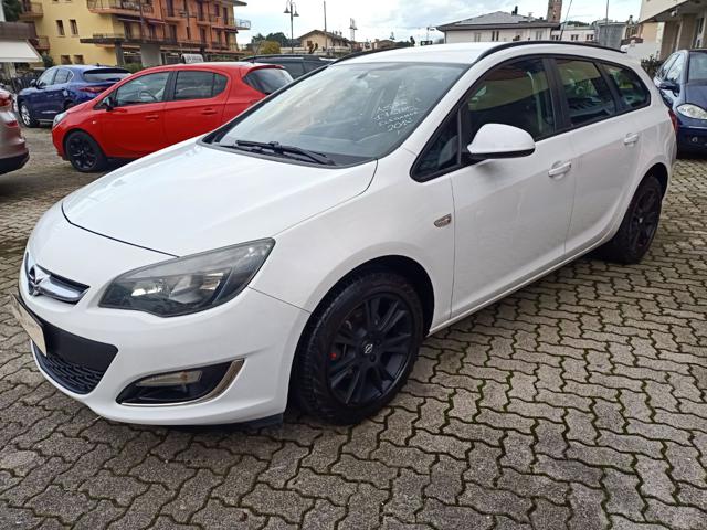 OPEL Astra usata, con Cruise Control