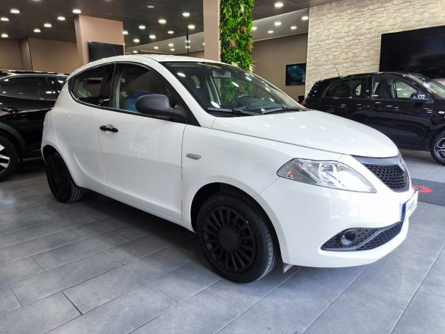 LANCIA Ypsilon usata, con Airbag Passeggero