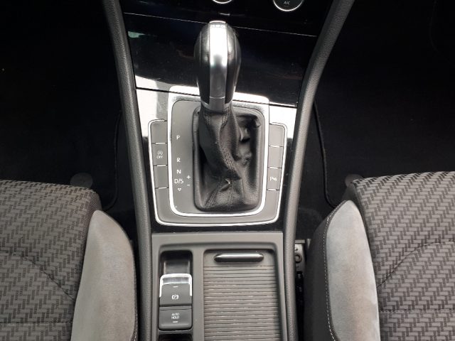 VOLKSWAGEN Golf usata, con Cerchi in lega