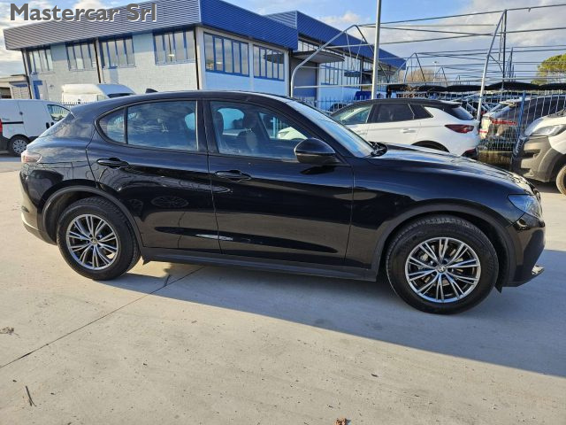 ALFA ROMEO Stelvio usata, con Boardcomputer