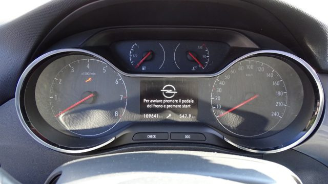 OPEL Crossland X usata 83