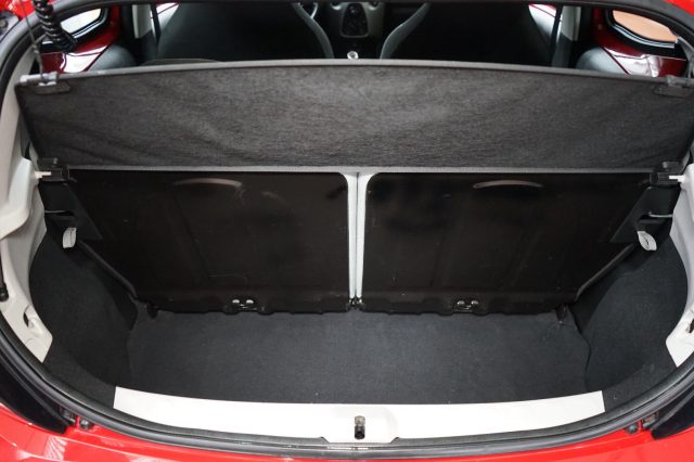 TOYOTA Aygo usata, con Monitoraggio pressione pneumatici